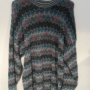 Tundra Men's Sweater with Multicolor Zigzag Design